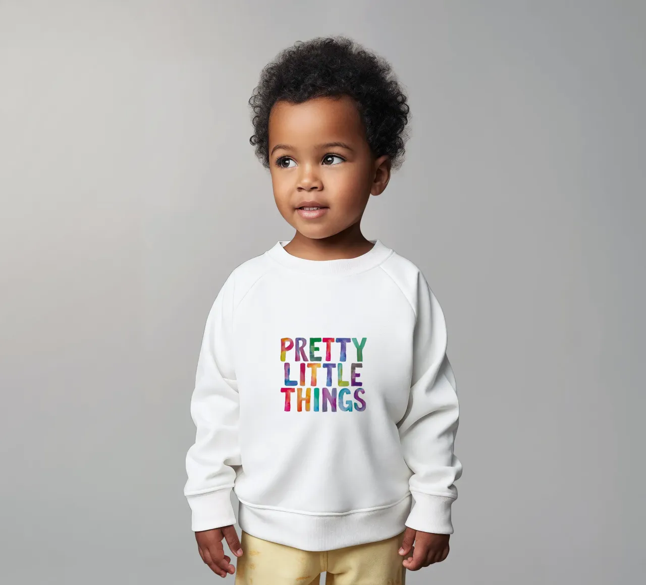 Pretty Little Thing Arcobaleno Tipografia Design felpa neonato da THE MOTIVATED TYPE