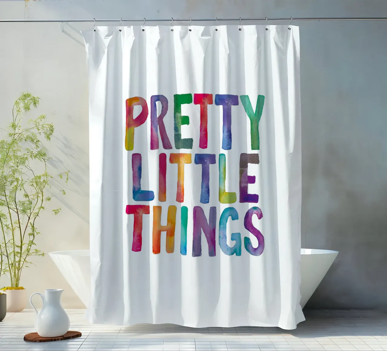 Pretty Little Thing Arcobaleno Tipografia Design tenda da doccia da THE MOTIVATED TYPE