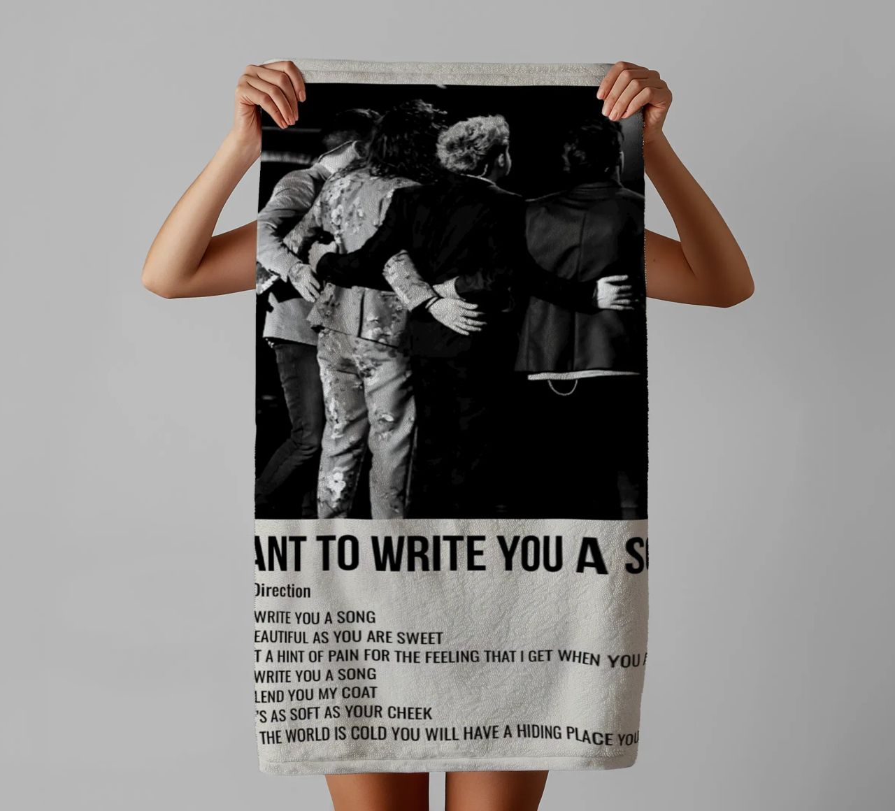 I WANT TO WRITE YOU A SONG by One Direction asciugamano da bagno da SoundStudio