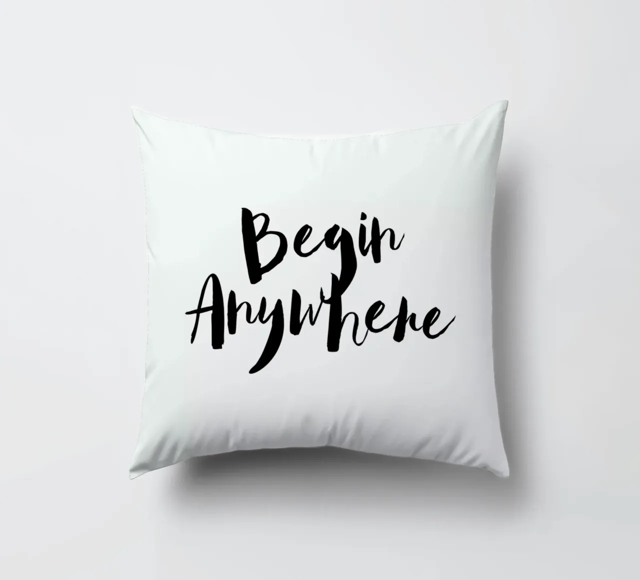 Begin Anywhere cuscino da Maria Kritzas