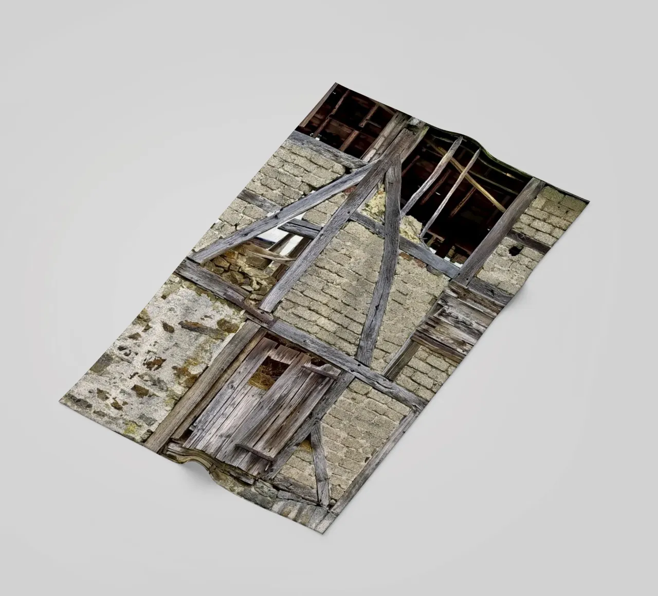 Old Barn Facade – Rustic Elegance and Timeless Charm telo mare da Curious Collections by Marielle Leenders