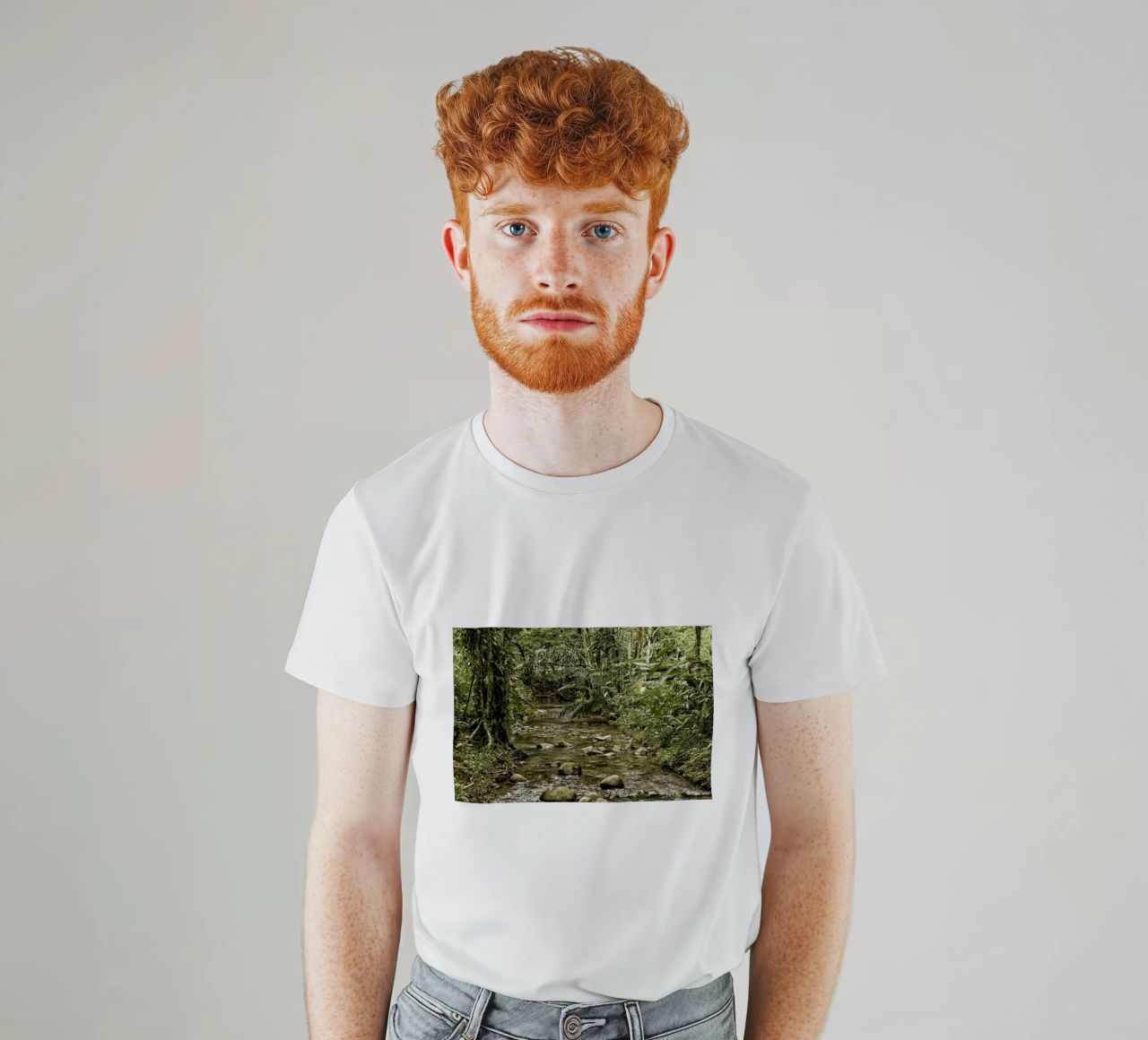Jungle Stream – A Serene Oasis in the Wilderness t-shirt da Curious Collections by Marielle Leenders