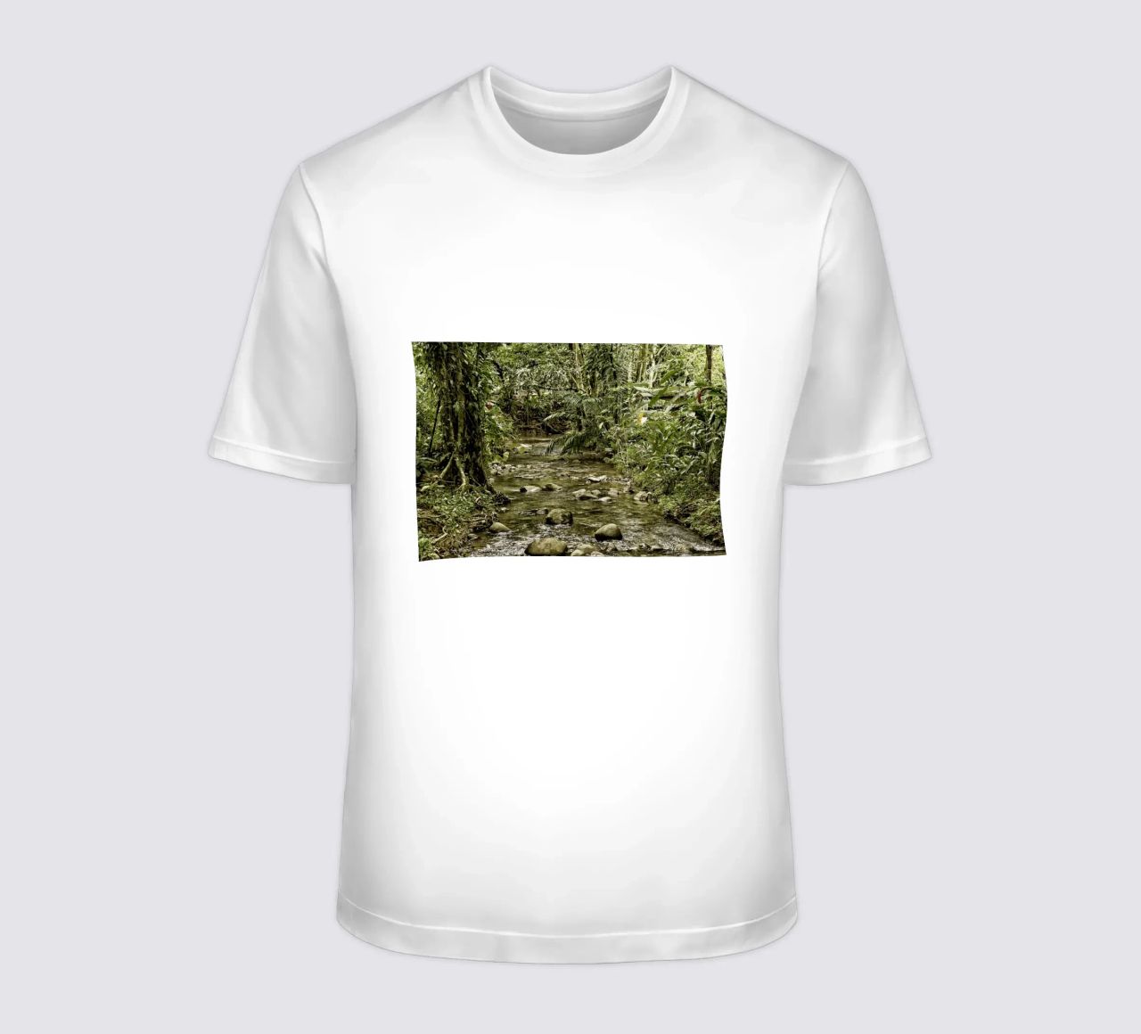 Jungle Stream – A Serene Oasis in the Wilderness t-shirt da Curious Collections by Marielle Leenders