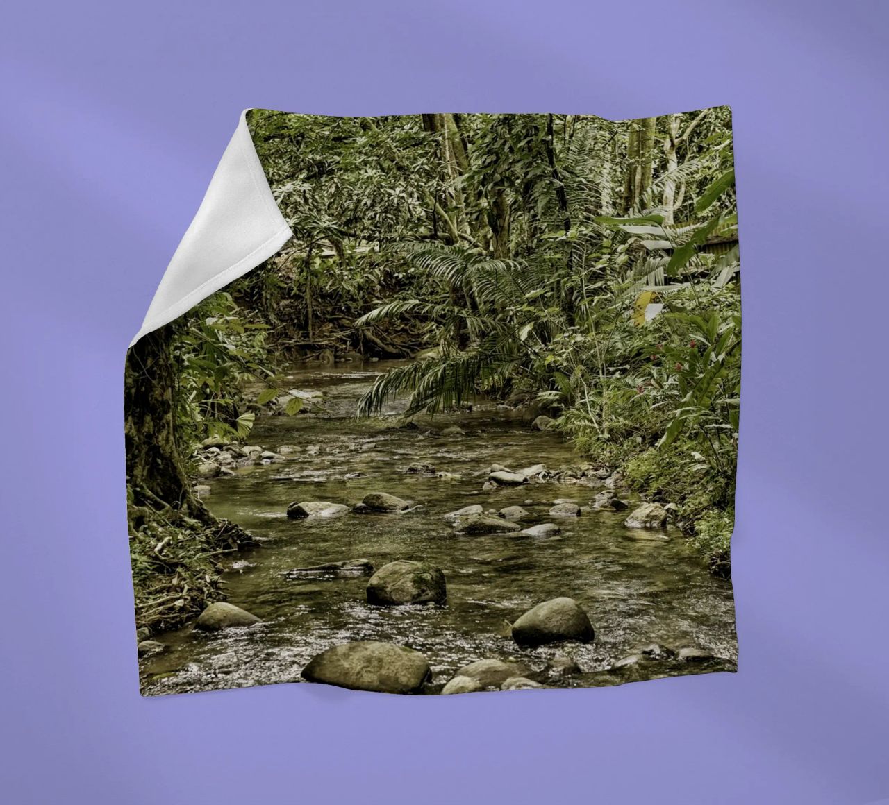 Jungle Stream – A Serene Oasis in the Wilderness coperta in pile da Curious Collections by Marielle Leenders