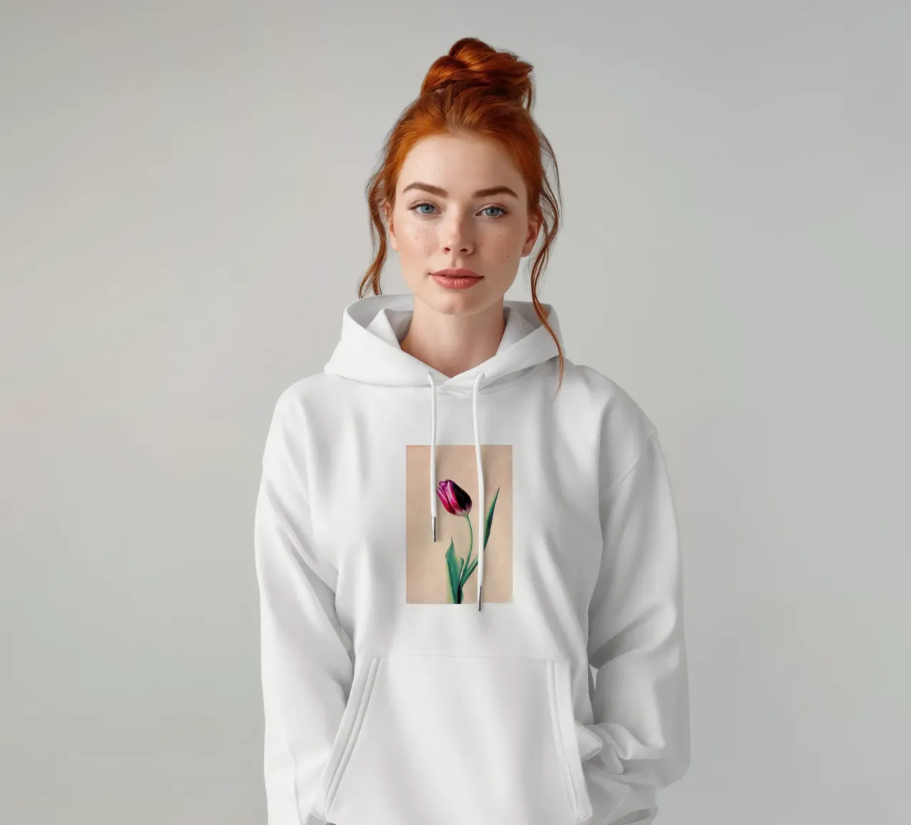 Tulip felpa con cappuccio da Ingrid Beddoes