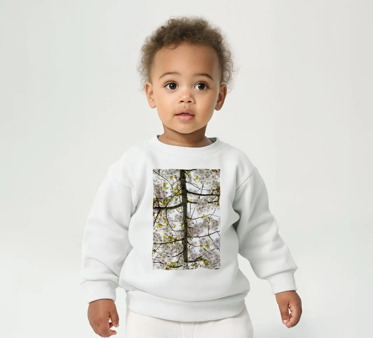 Underneath a Blossoming Tree felpa neonato da Curious Collections by Marielle Leenders