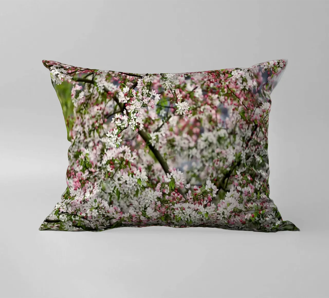 Delicate Blossoms – The Beauty of Soft Spring Blooms cuscino da Curious Collections by Marielle Leenders