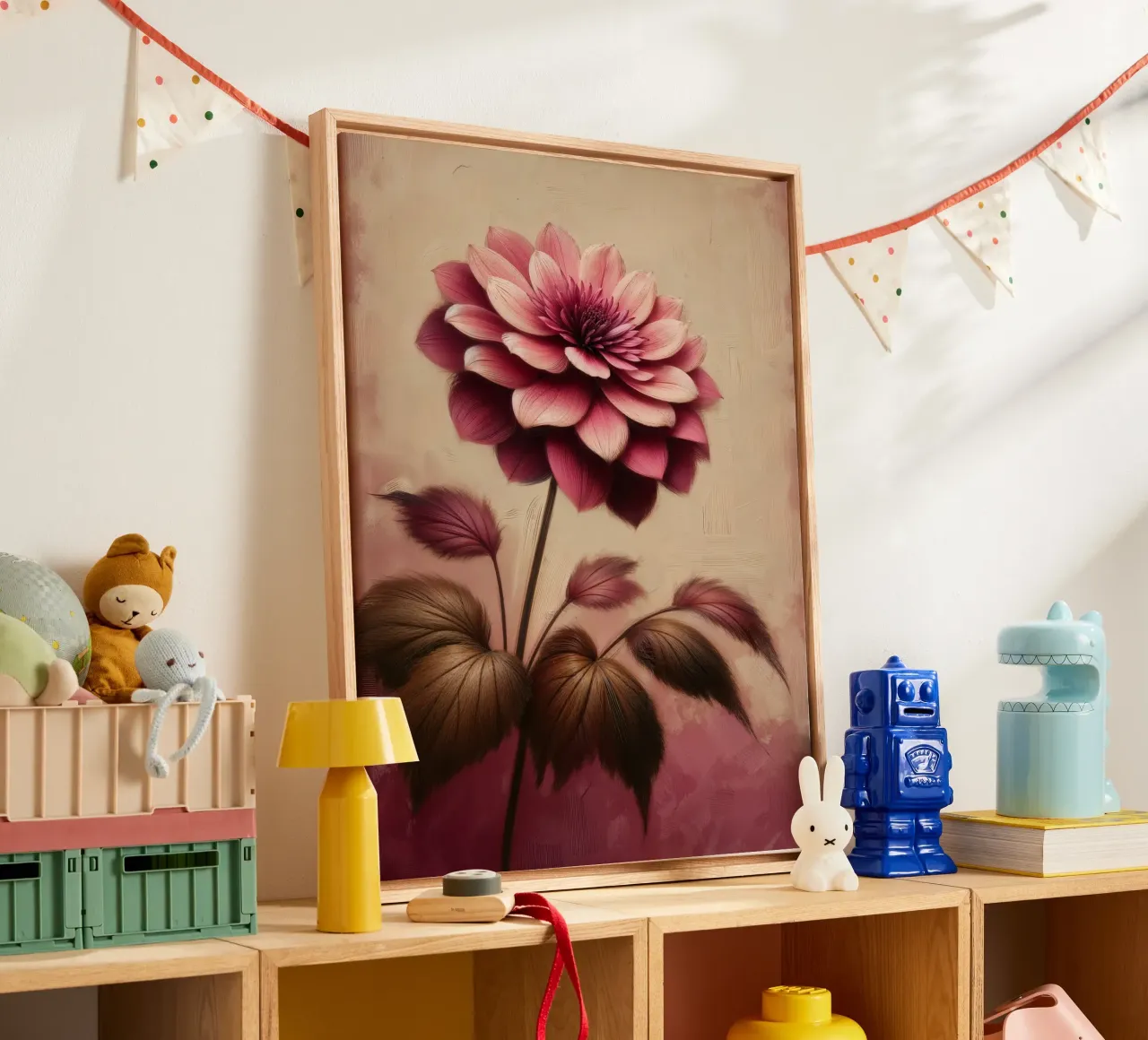 Fiore di dalia rosa polveroso d'epoca tela con Cornice a cassetta da VintageBotanics