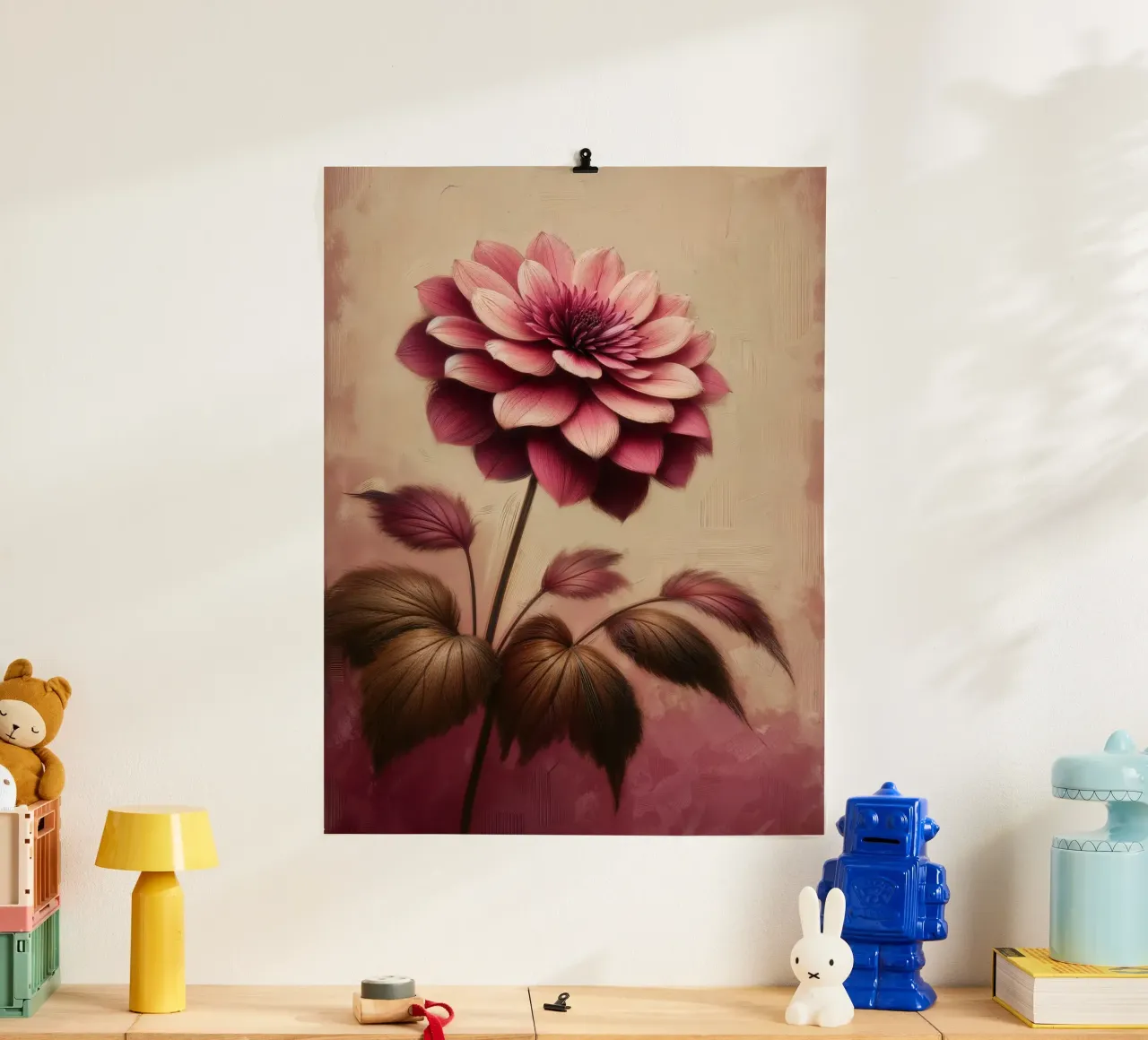 Fiore di dalia rosa polveroso d'epoca poster da VintageBotanics