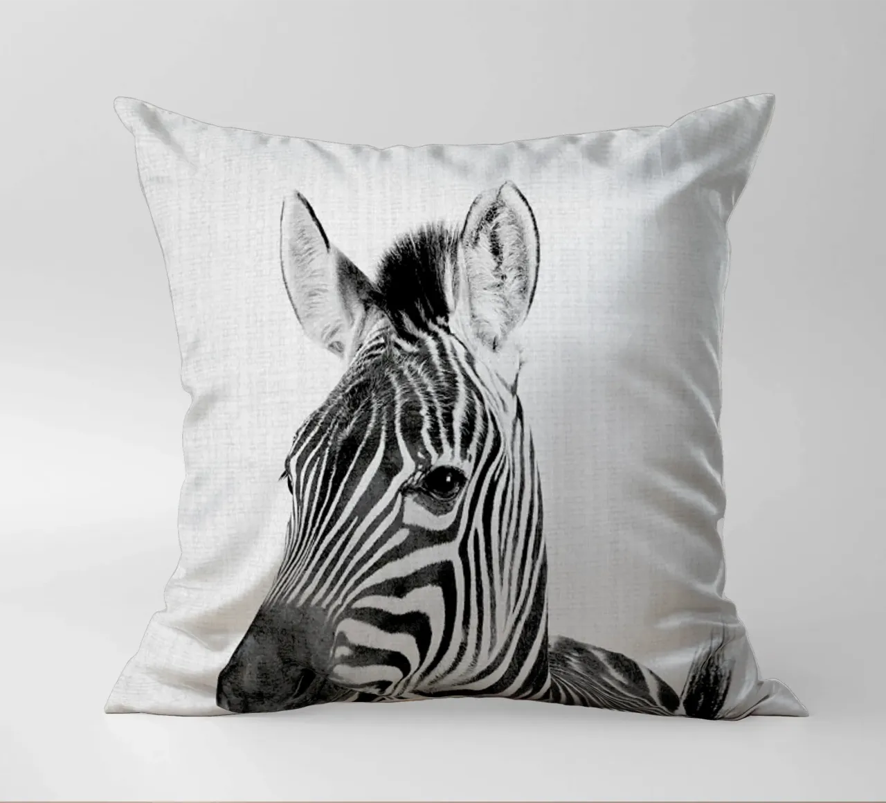 Print 49 decorative cushion by Lila x Lola
