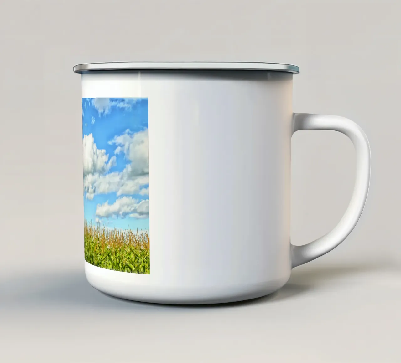 Cornfield Dreams – Where Earth Meets Sky tazza in smalto da Curious Collections by Marielle Leenders