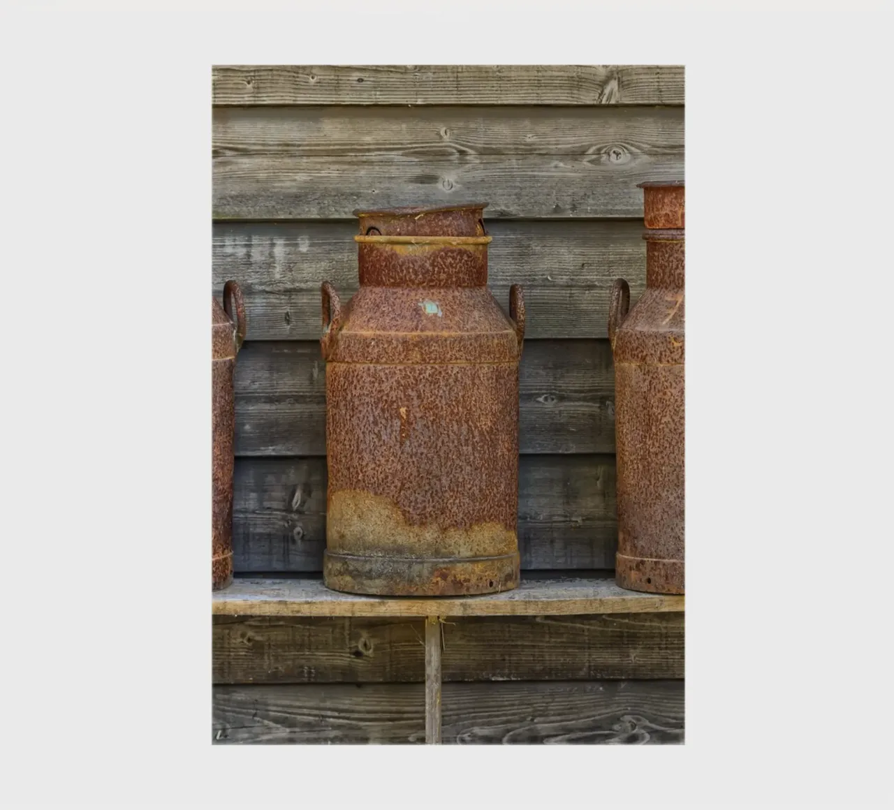 Vintage Farm Charm - Three Rusty Milk Cans in a Row diario da Curious Collections by Marielle Leenders
