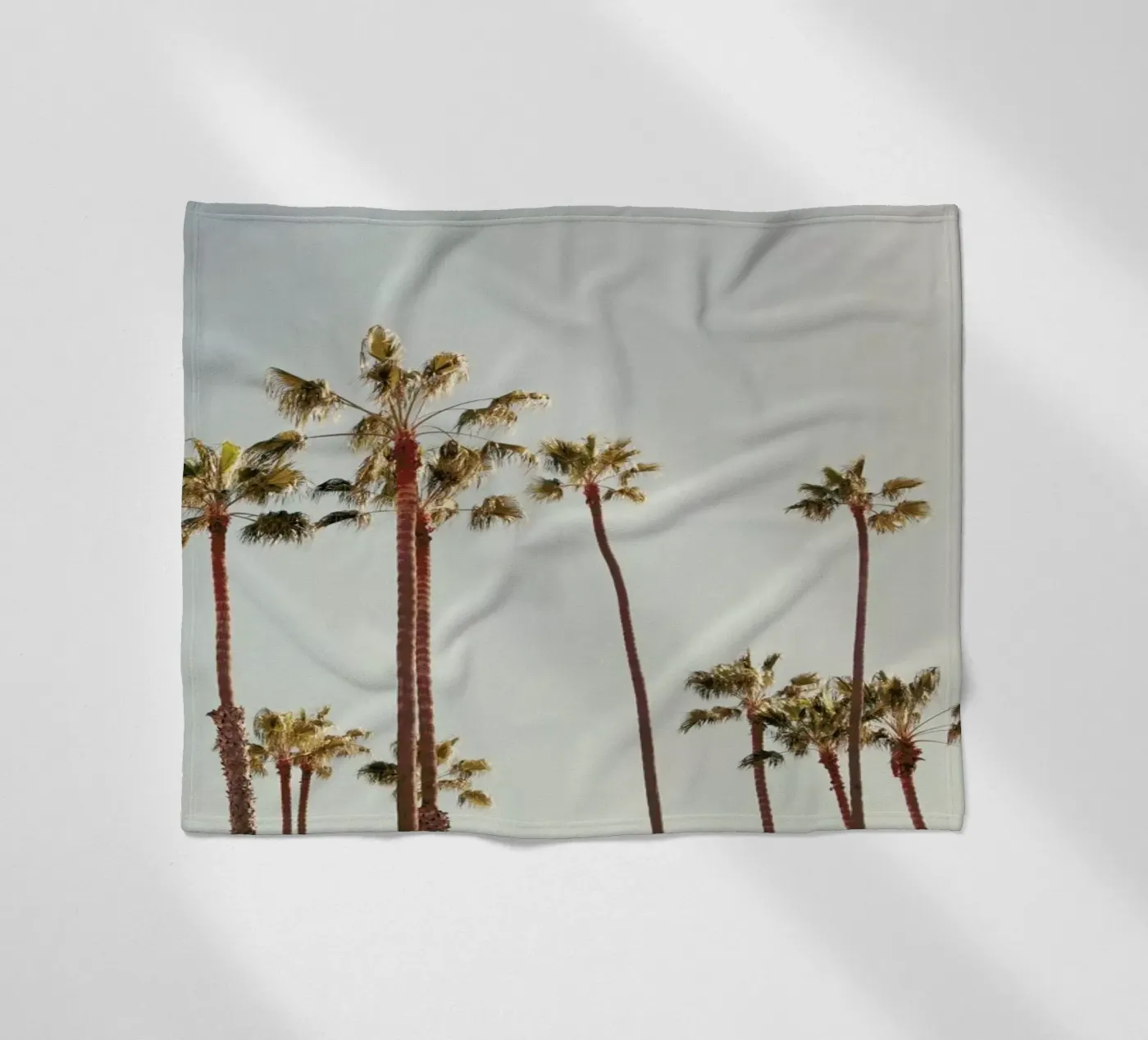 Palms Fleecedecke von Catherine McDonald