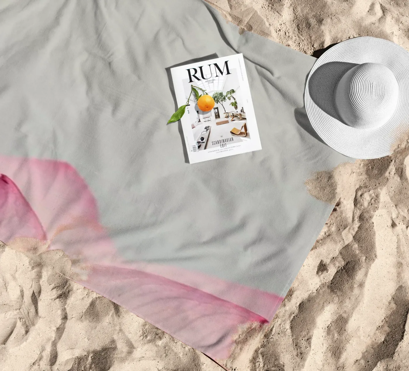 Lotus telo mare da Catherine McDonald