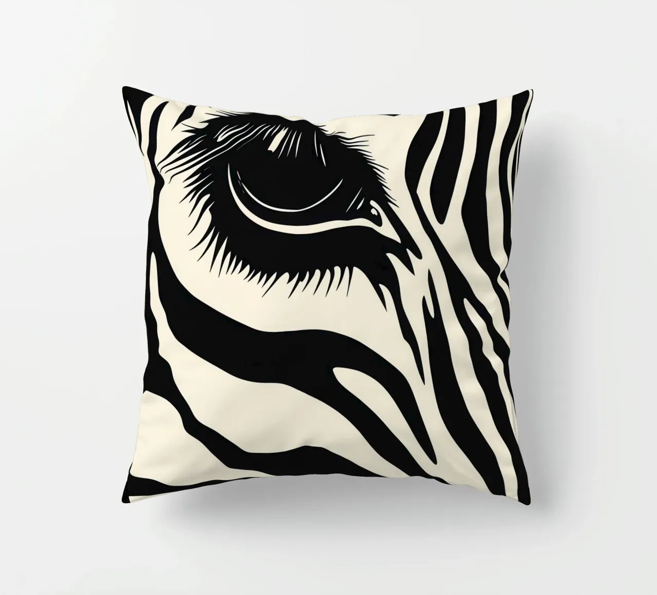 Zebra Closeup | Schwarz-Weiß Streifen Kissen von Autofocus