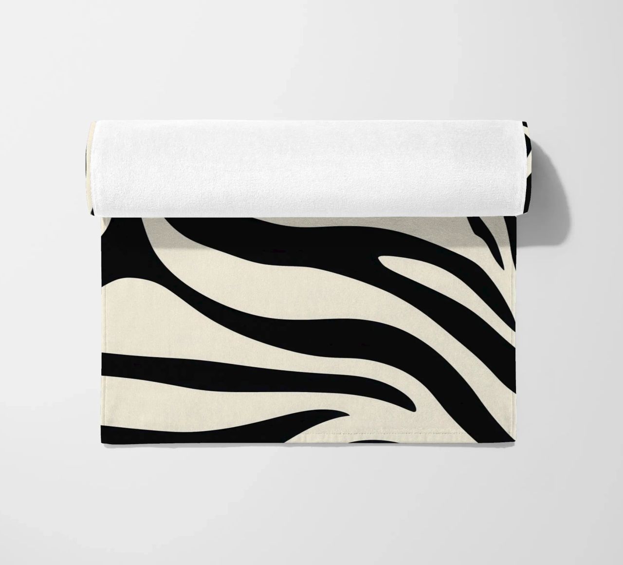 Zebra Closeup | Strisce bianche e nere telo mare da Autofocus