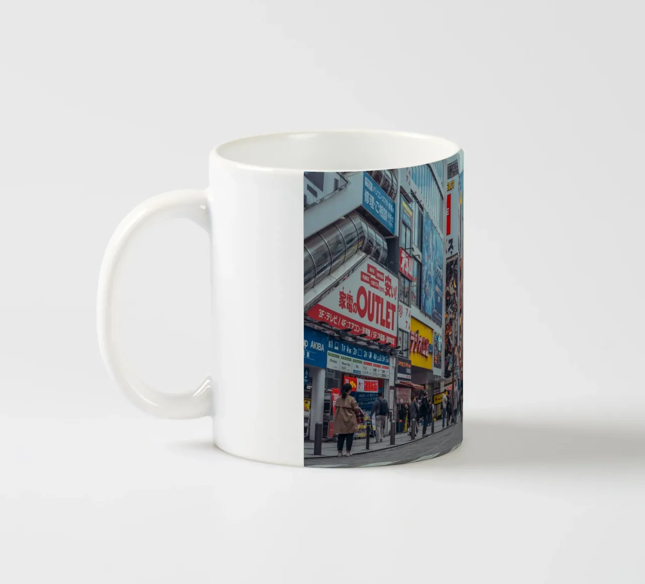 Akihabara Electric Town - Tokyo, Japan mug en céramique de Marcel Bisig
