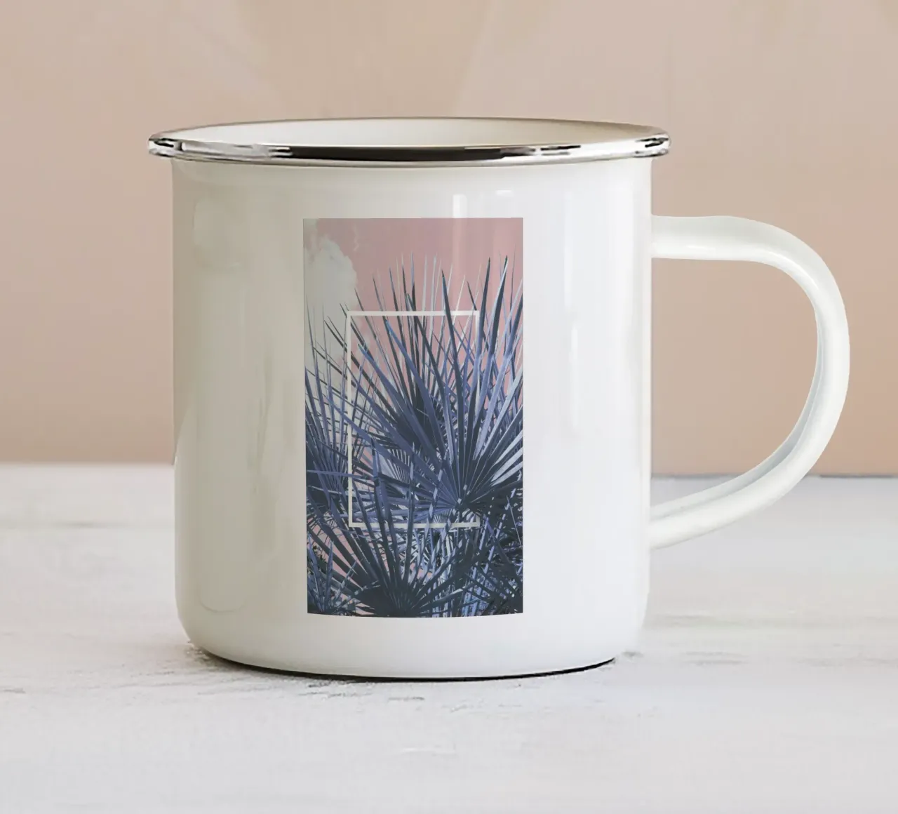 You Are My Getaway tazza in smalto da Hanna Kastl-Lungberg
