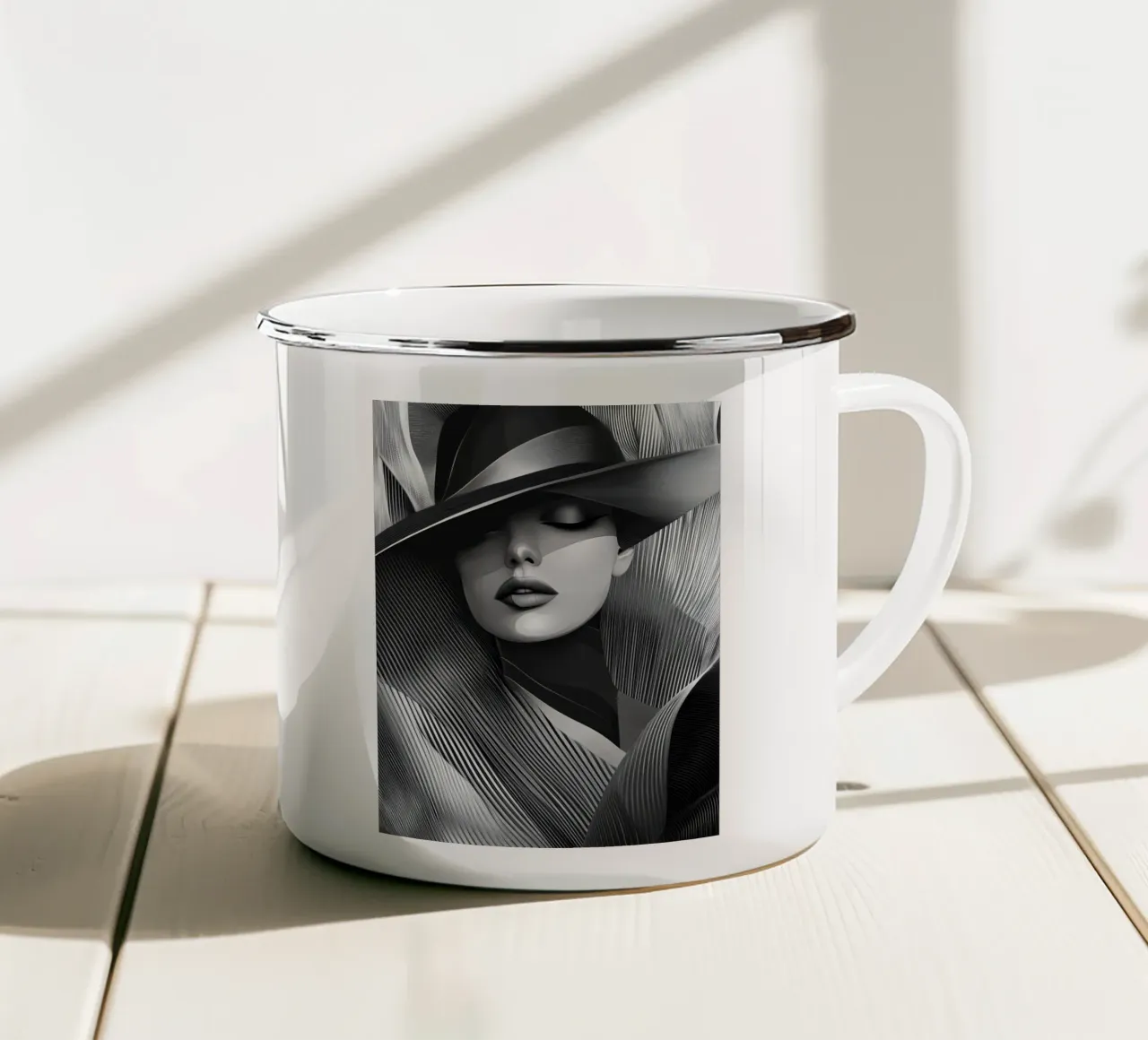 Donna con cappello in bianco e nero tazza in smalto da Imagine