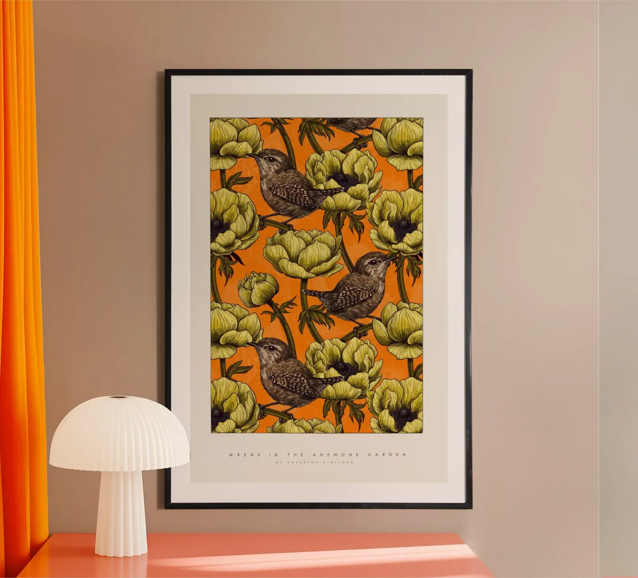 katerina Kirilova - Les troglodytes dans le jardin des anémones Jaune poster de The Artcircle