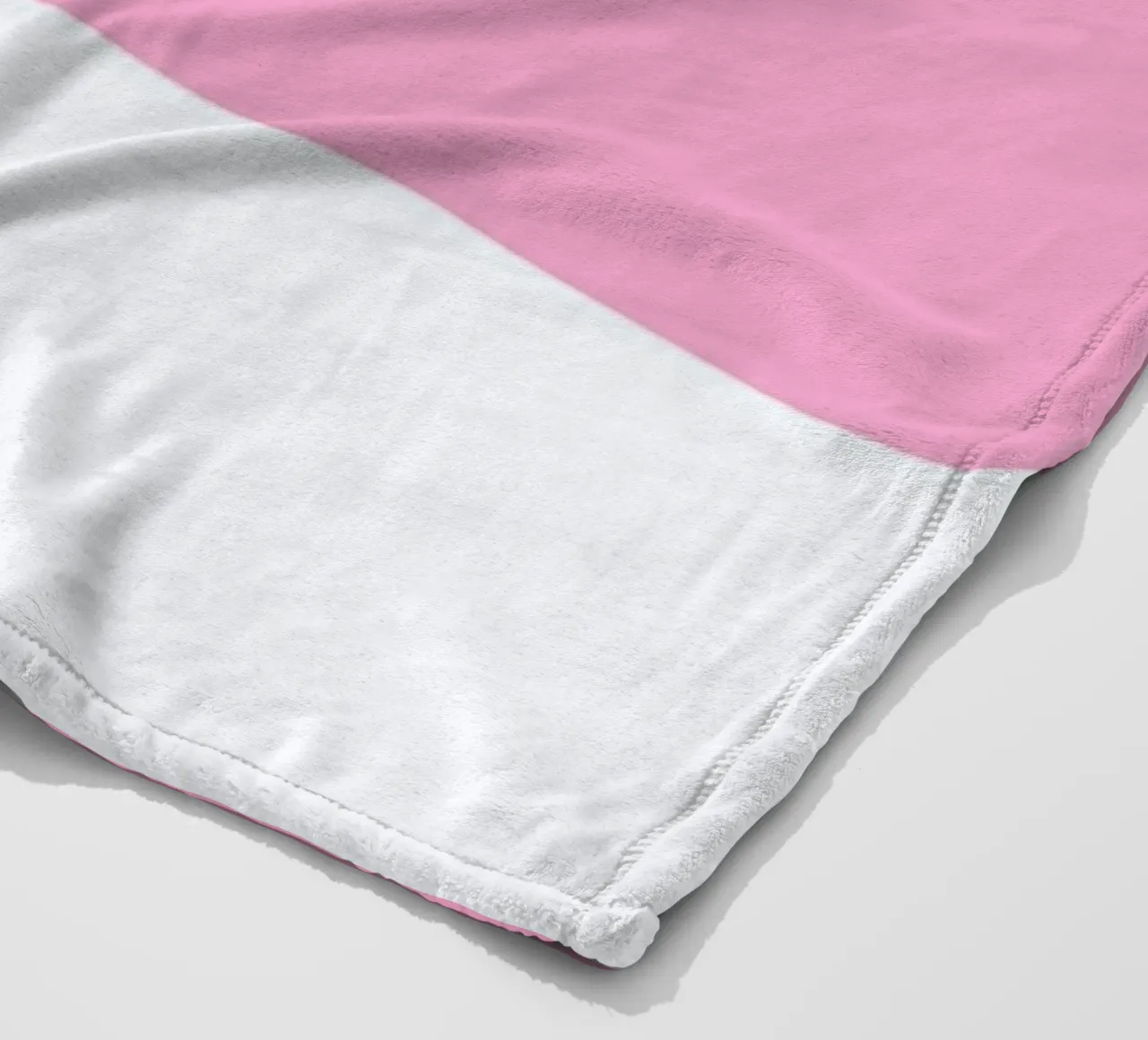 Food Alphabet Xmas Edition G coperta in pile da BLAEK Design Studio