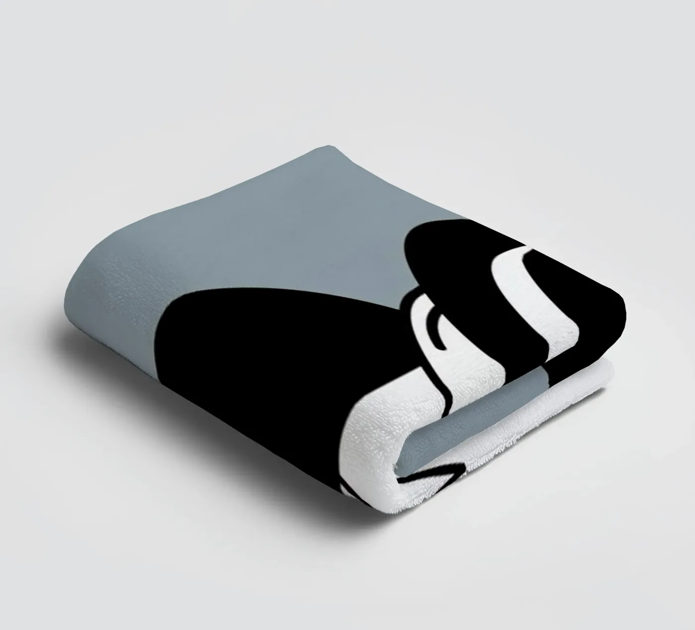 Michael towel by Ale Giorgini