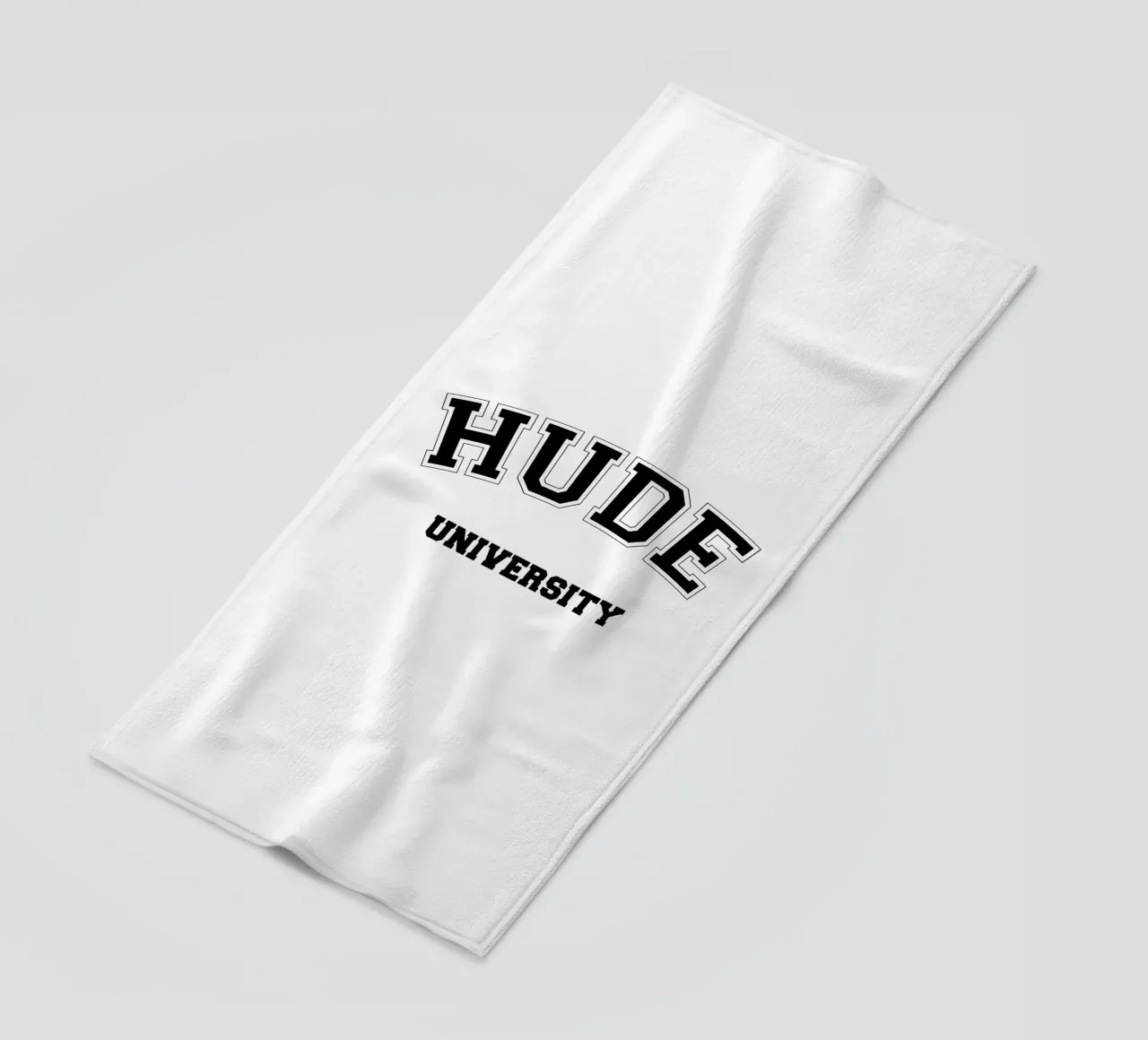 Hude University: Schriftzug in schwarz telo mare da Pulse of Art