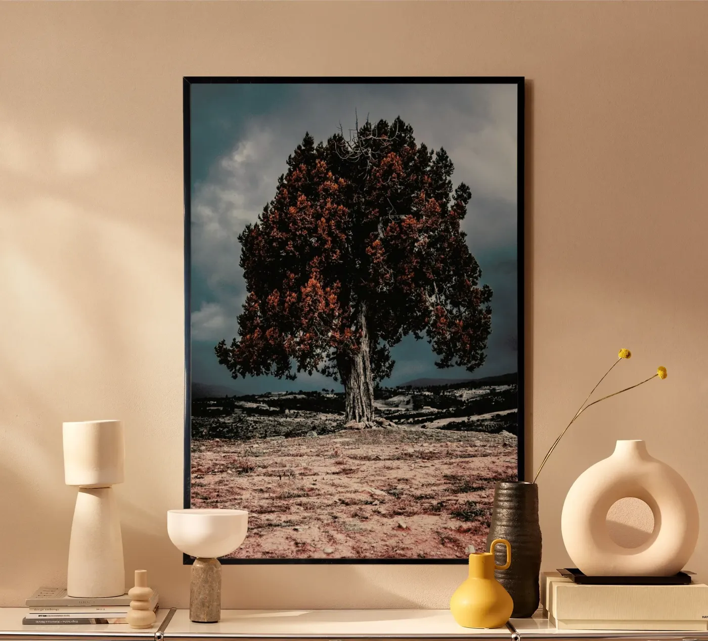 The Red Giant Tree poster da Pale Grain