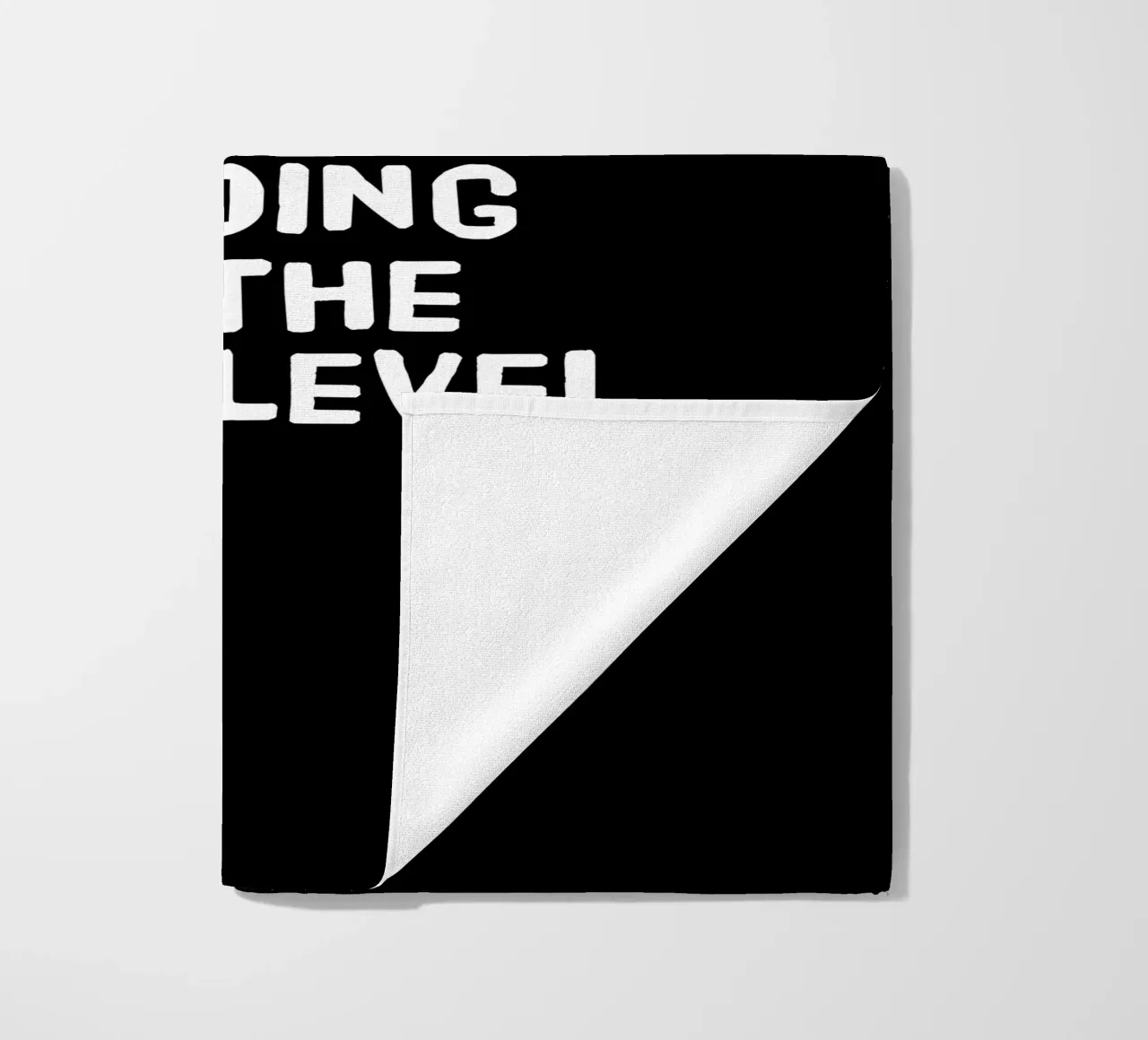 I am always rising and going to the next level strandhanddoek van happieeagle
