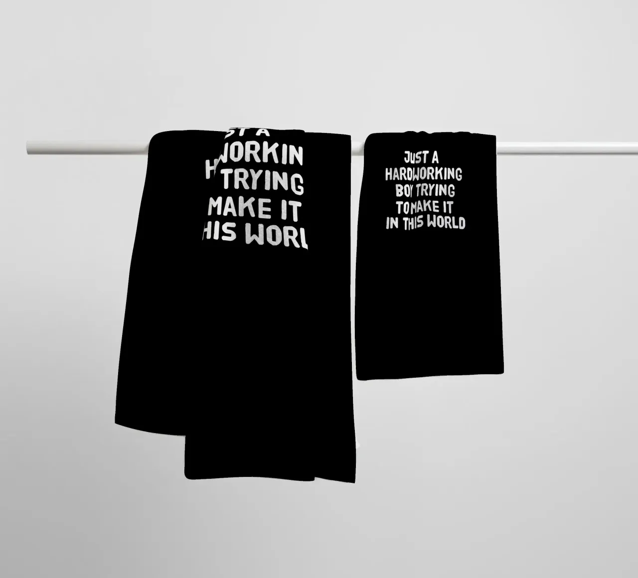 Juste un garçon qui travaille dur et qui essaie de se faire une place dans ce monde. serviette de bain de happieeagle