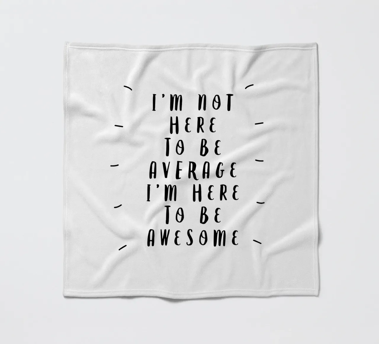 Ich bin nicht hier, um durchschnittlich zu sein, ich bin hier, um großartig zu sein Typografie Fleecedecke von THE MOTIVATED TYPE