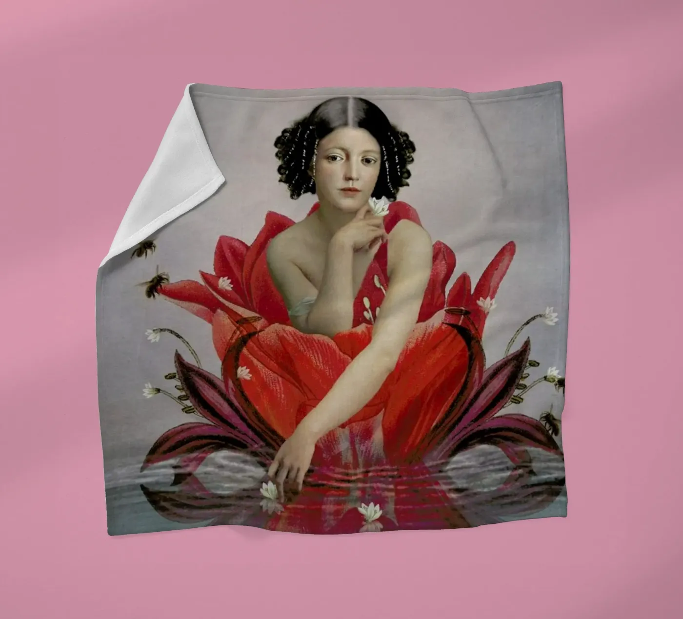 Floating Flower Fleecedecke von Catrin Welz-Stein