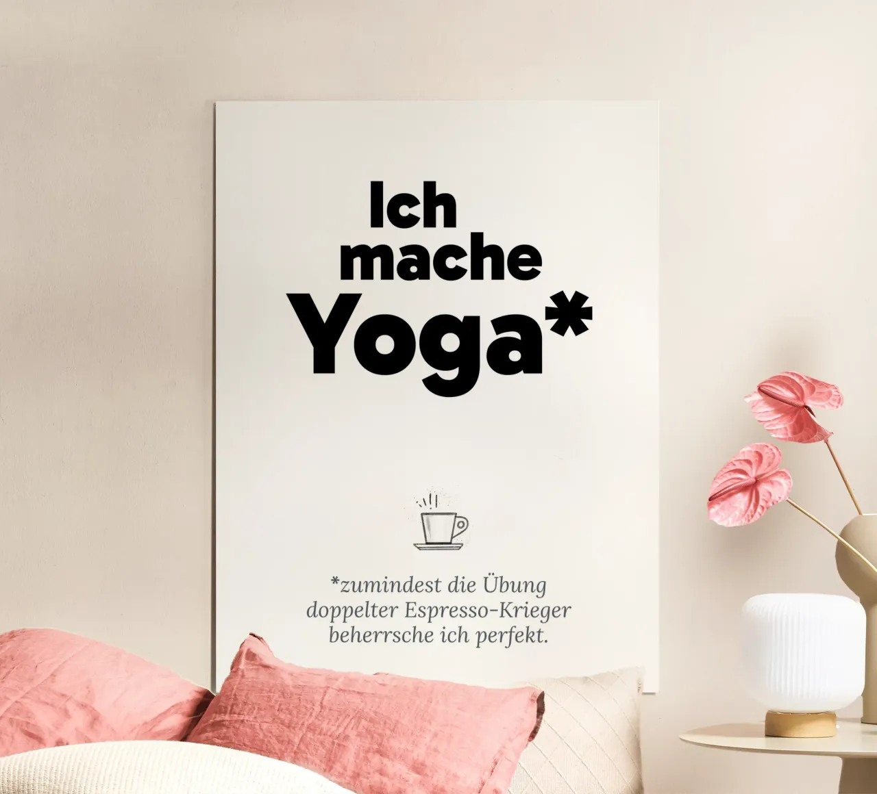 Espresso Yoga Poster mit Kunststoffrahmen von color&shape