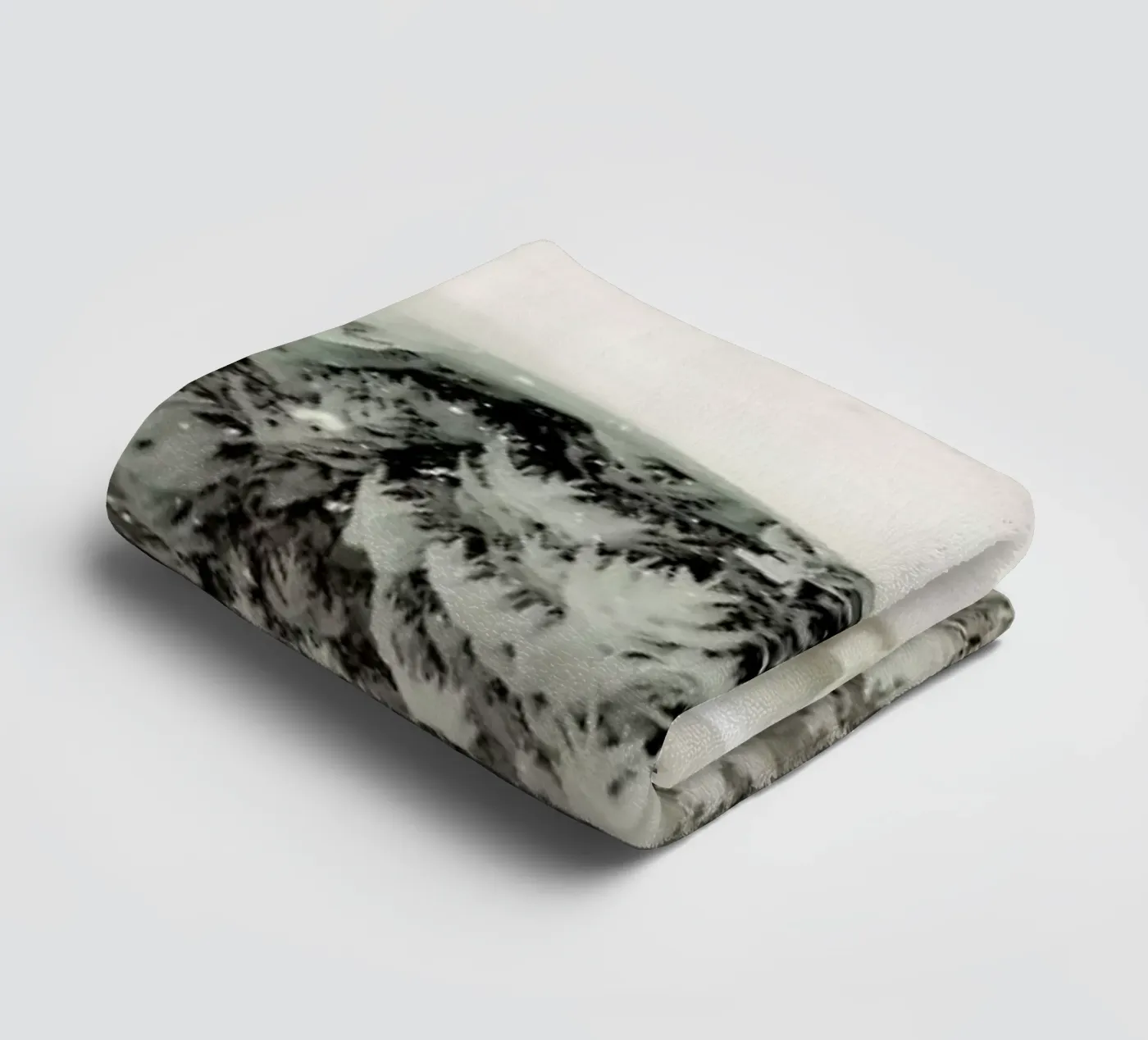 Brod towel by Eugene Soloviev