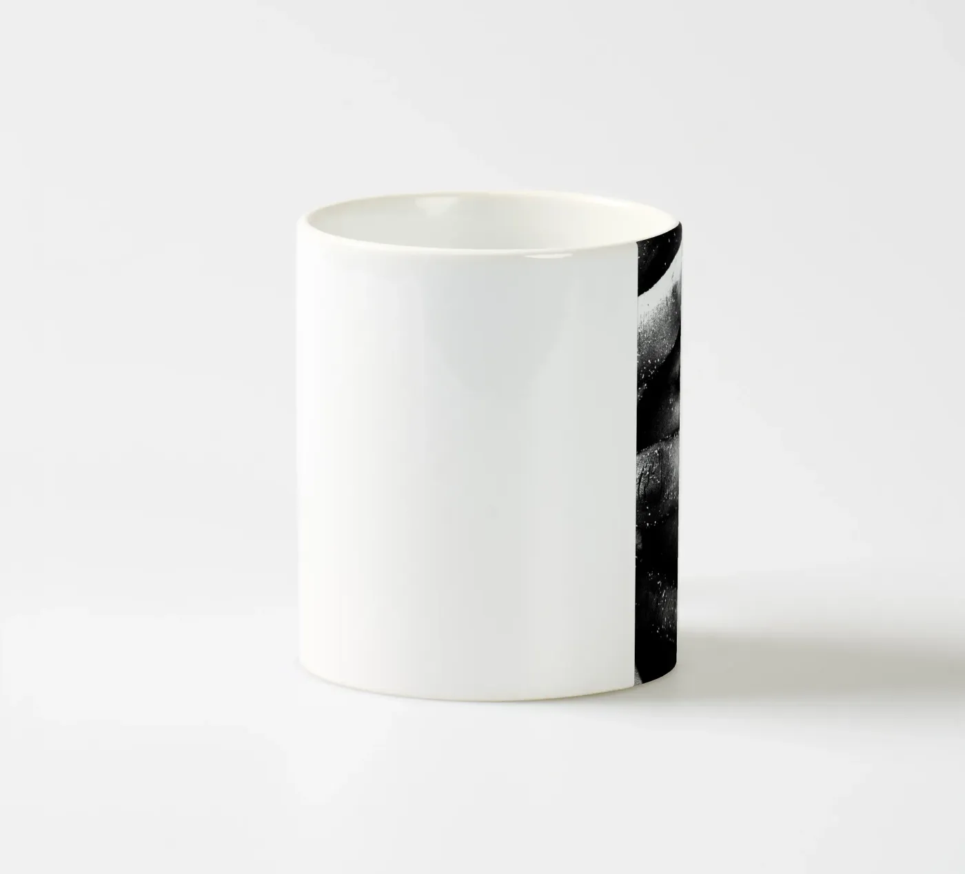 Afro Idyllic ceramic mug by Mathudace Créas