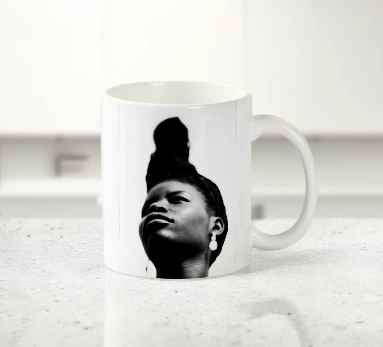 Afro Realm tazza in ceramica da Mathudace Créas