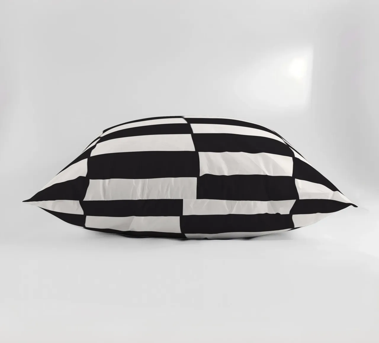 Checkers BW cuscino da Bytenar