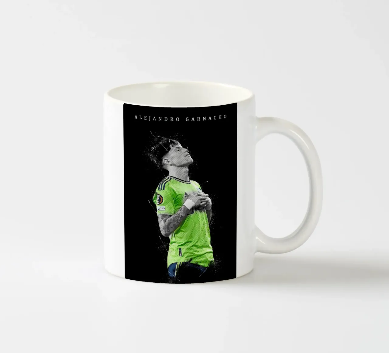 Alejandro Garnacho tazza in ceramica da tenten
