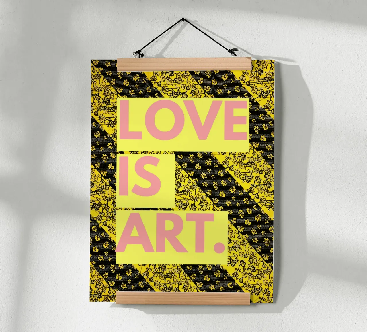 Love is art poster con telaio in plastica da Mathudace Créas
