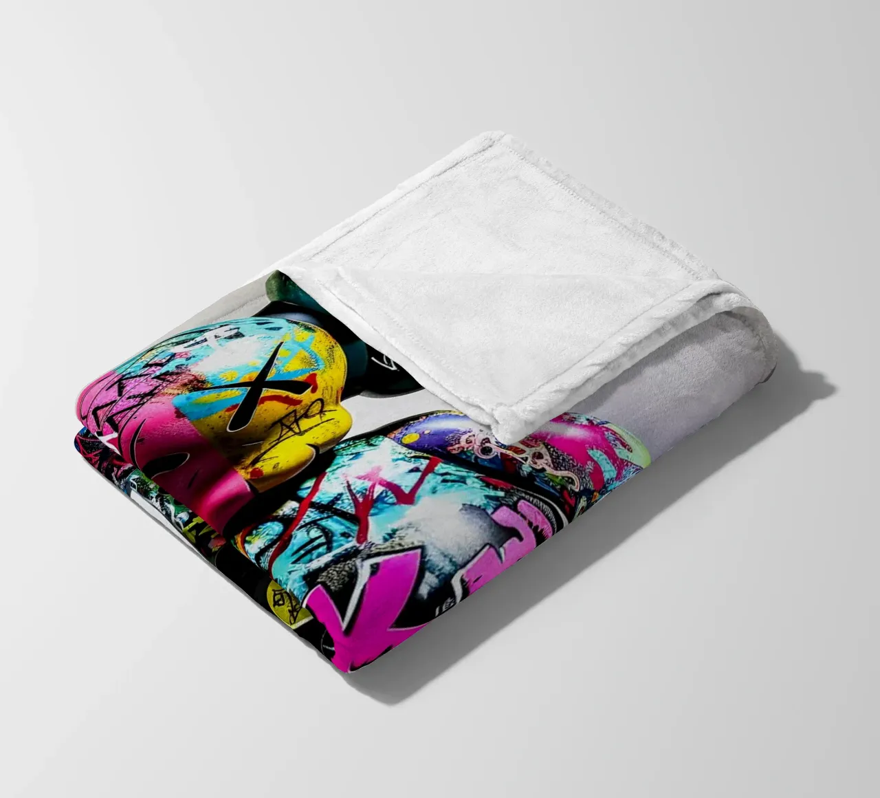 Pop art KAWS Graffiti coperta in pile da FreeArtStudio