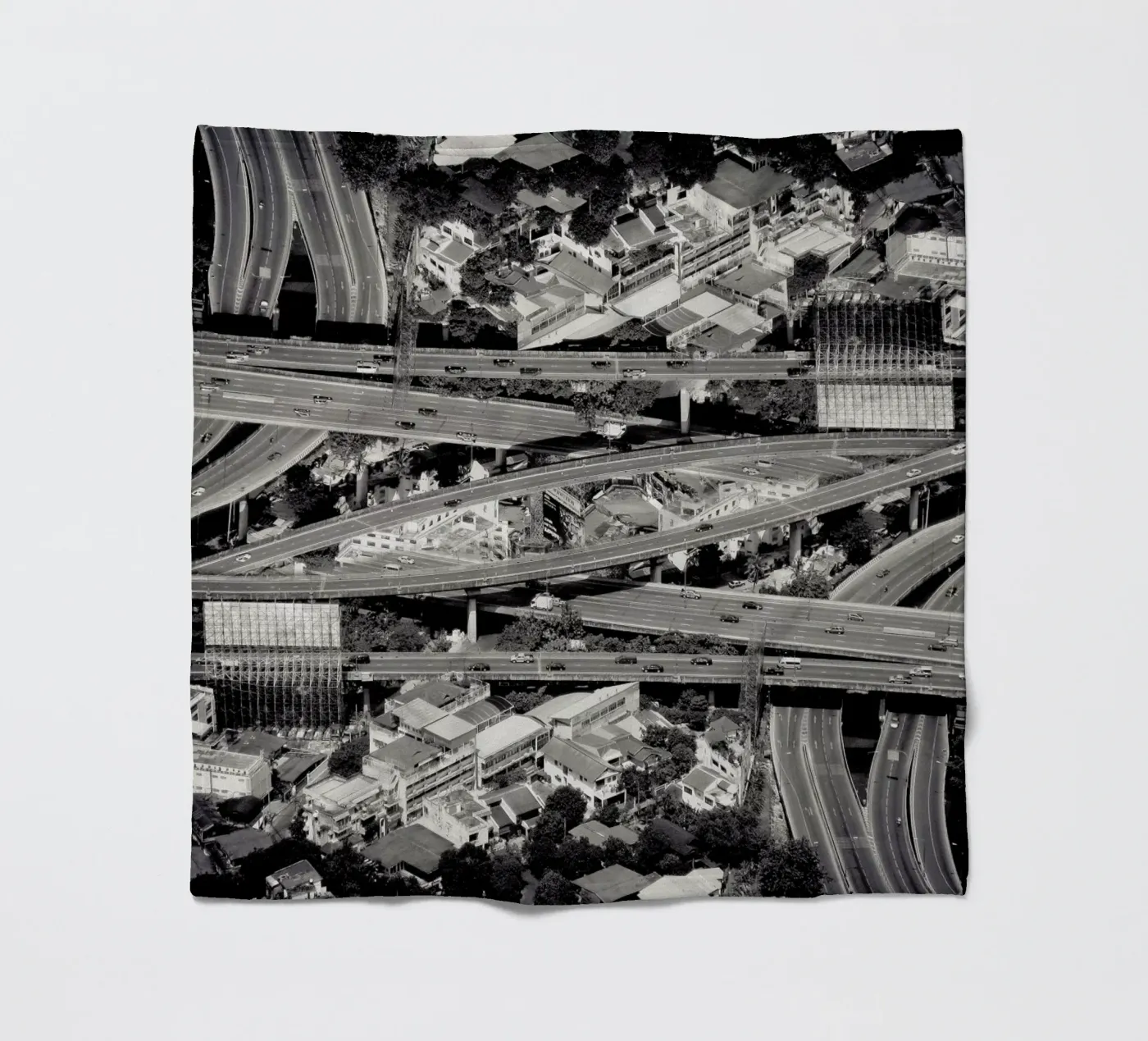 Cofluence coperta in pile da Eugene Soloviev