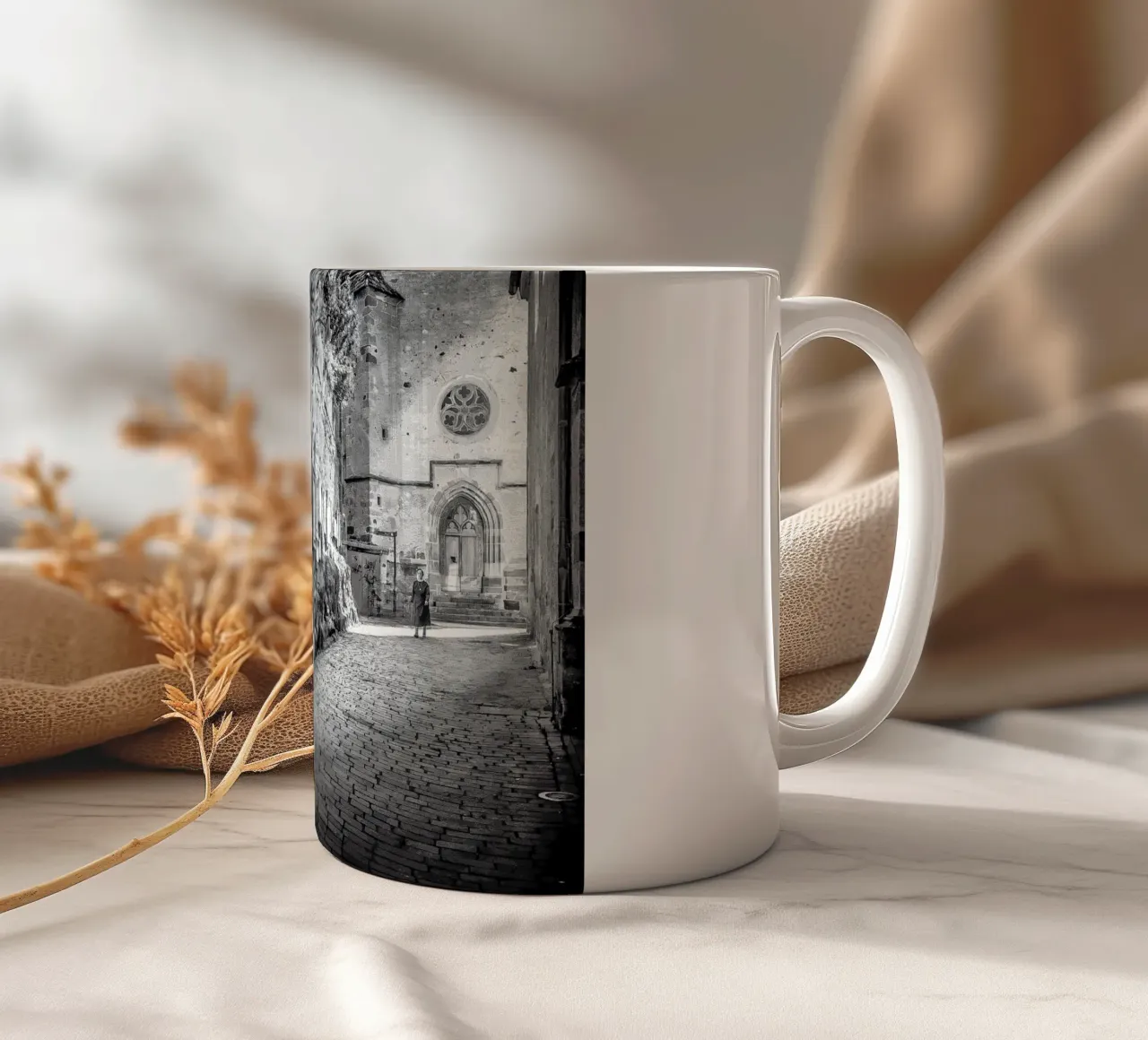 Light path ceramic mug by Edenart