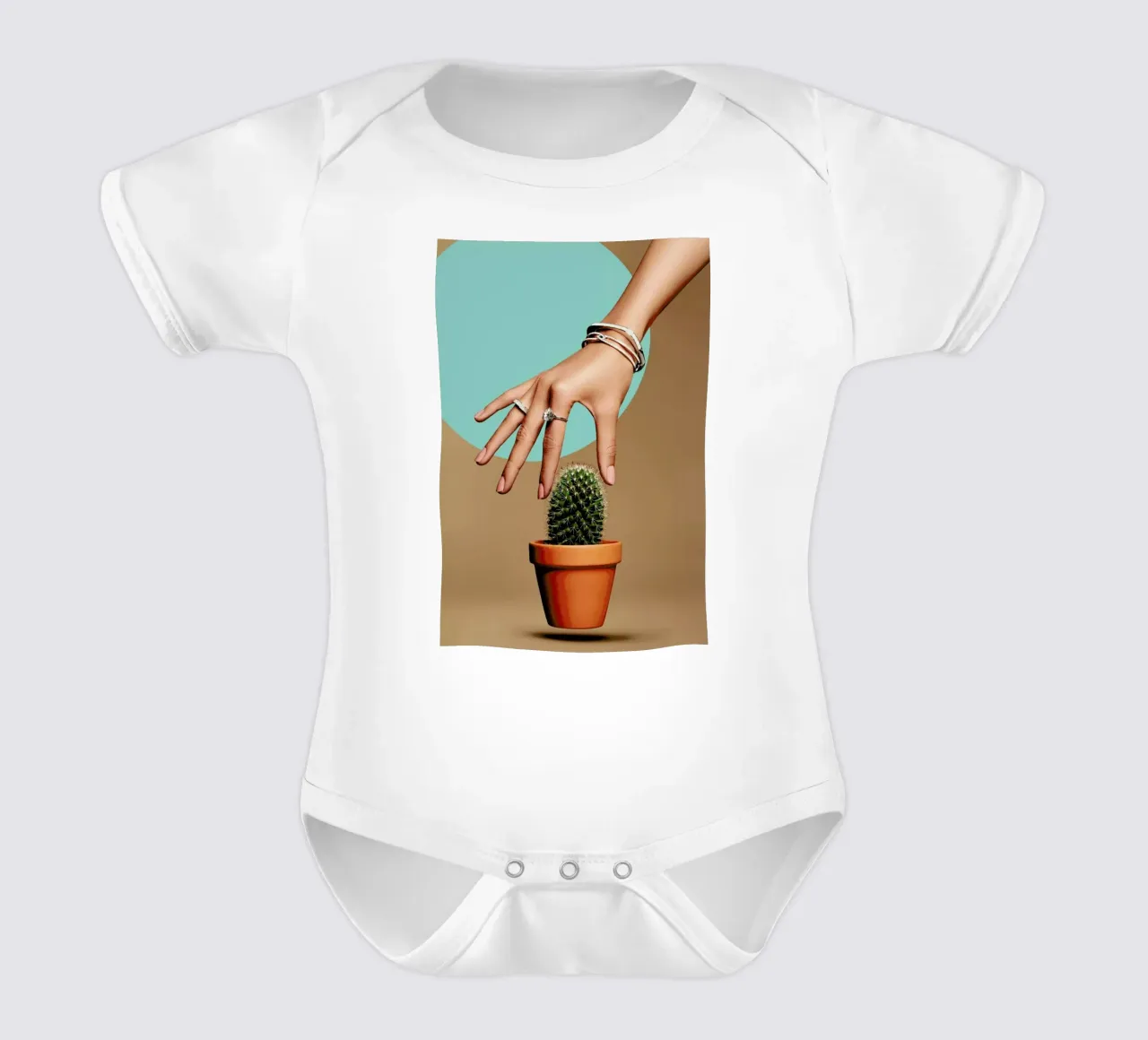Stinging Jewellery short-sleeve baby romper by Marie Bärsch