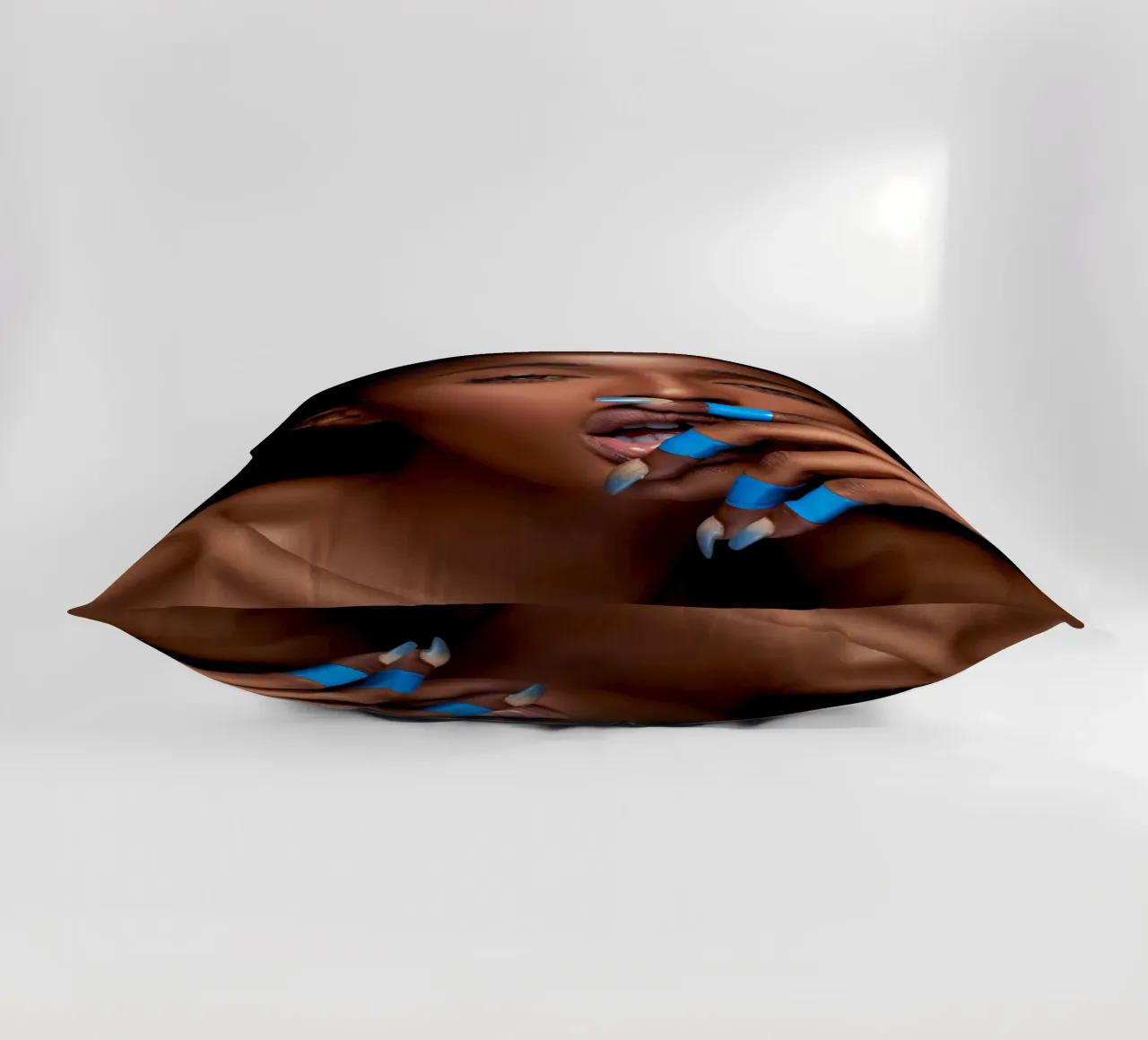 Afro Rahma cuscino da Mathudace Créas