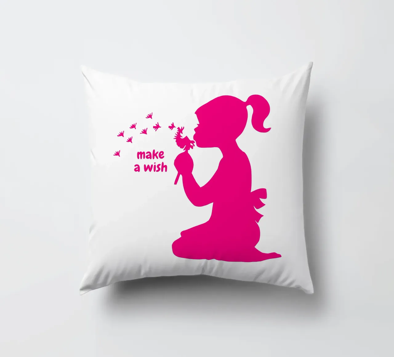 Esprimi un desiderio - Ragazza con dente di leone in rosa cuscino da ArtDesign by KBK