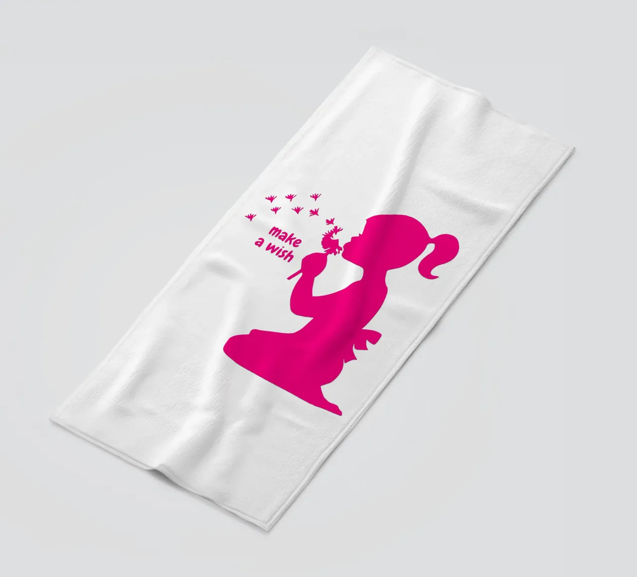 Pide un deseo - Niña con diente de león en rosa toalla de playa de ArtDesign by KBK