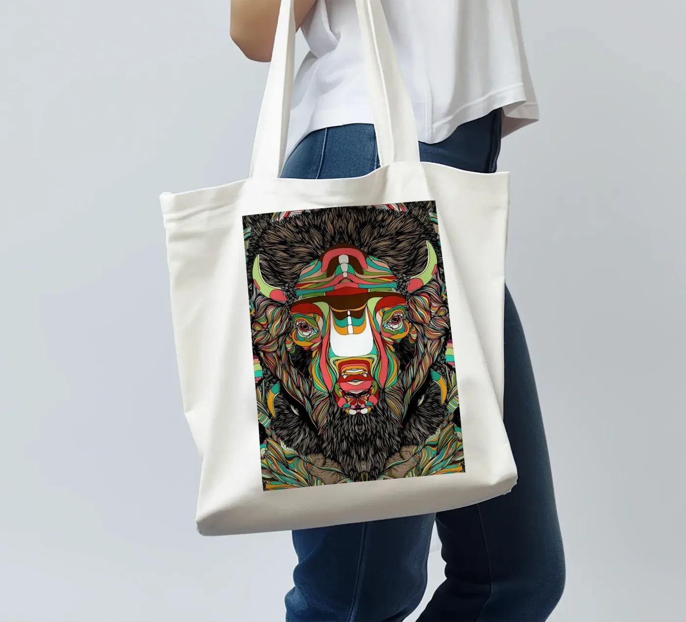 Bison tote bag by Danny Ivan