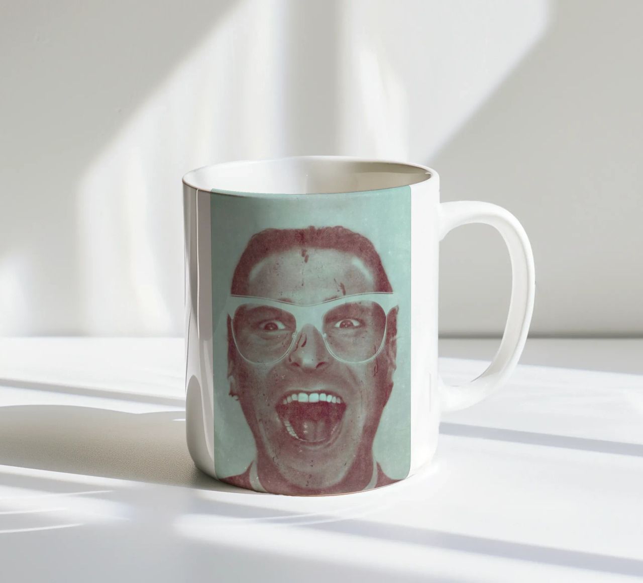 Patrick tazza in ceramica da Danny Ivan