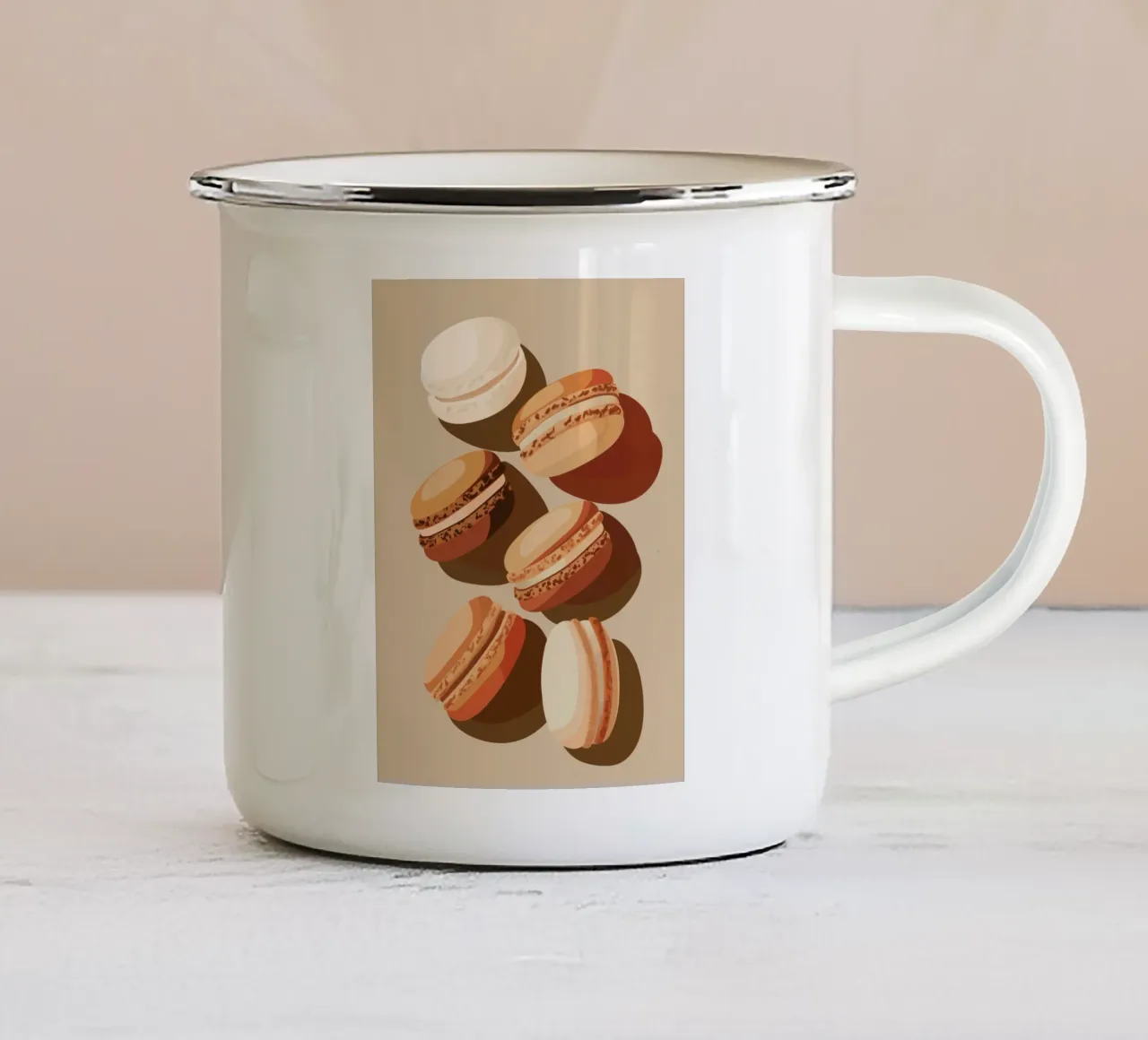 Dolci macarons beige tazza in smalto da Carinaprint