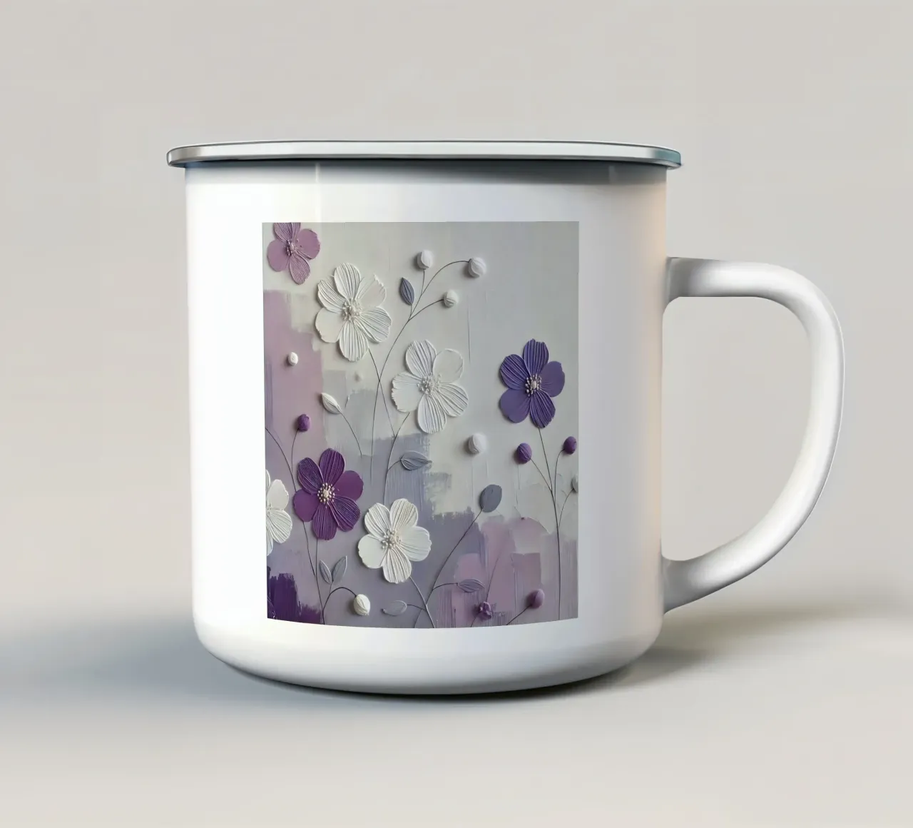 Fiori viola tazza in smalto da abstrakt